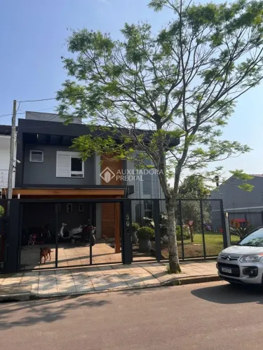Casa com 2 terrenos, suite e piscina a Venda em Campo Bom, analisa sitio
