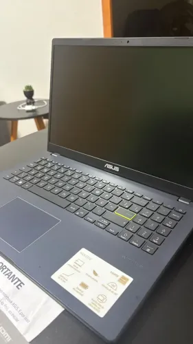 Notebook Asus Semi novo