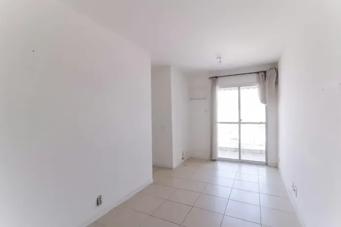 Vendo apartamento de 3 quartos com suíte no Condomínio Norte Village