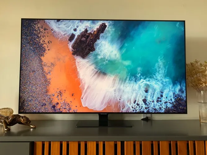 Smart TV Samsung Q80T 55 polegadas