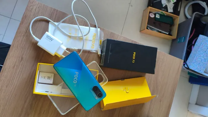 Xiaomi Poco F3 256Gb e 8Gb de RAM