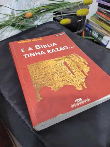 Livro religioso
