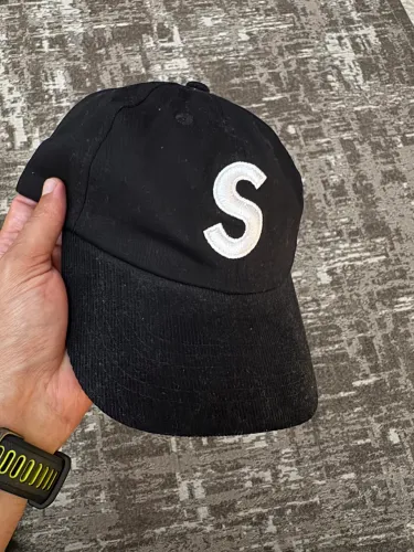 Boné Supreme 