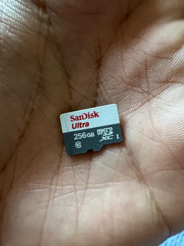 Cartão De Memória MicroSD 256Gb Sandisk Ultra
