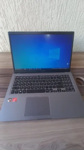 Notebook Ryzen 7. Rápido e pronto pra uso - só pegar, trabalhar ou jogar!