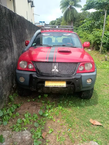 Mitsubishi L200 Outdoor GLS 2.5 4X4 CD TDI Diesel 2011