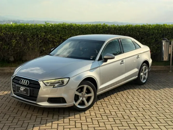 Audi A3 Sedan 1.4 TFSI Flex Tiptronic 4P 2017