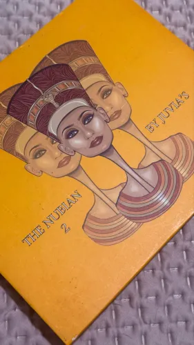The Nubian 2 - Paleta de sombras Juvias Place