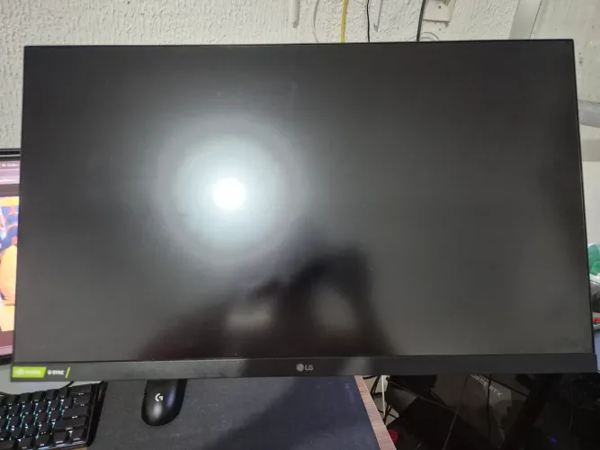 Monitor LG Ultragear 27' 144hz