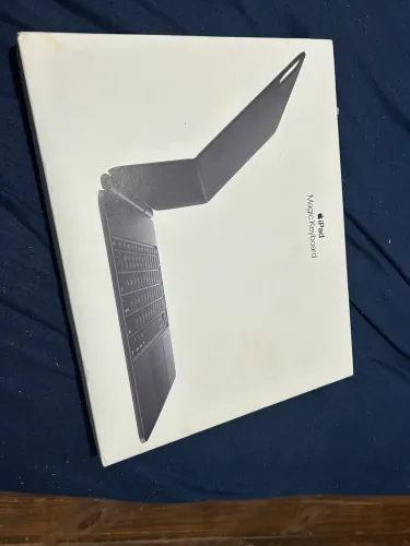 Magic Keyboard original Apple para iPad Pro 13