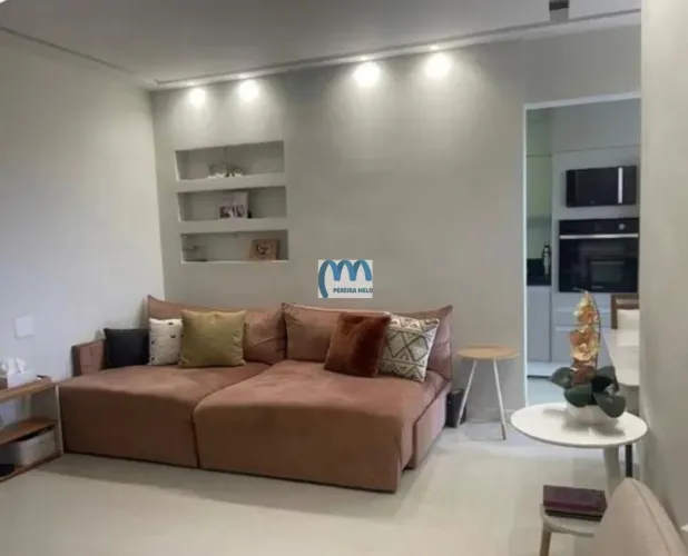 Apartamento à venda com 2 quartos, 64m²