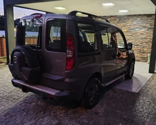 Fiat Doblo Adv/adv Tryon/locker 1.8 Flex 2012