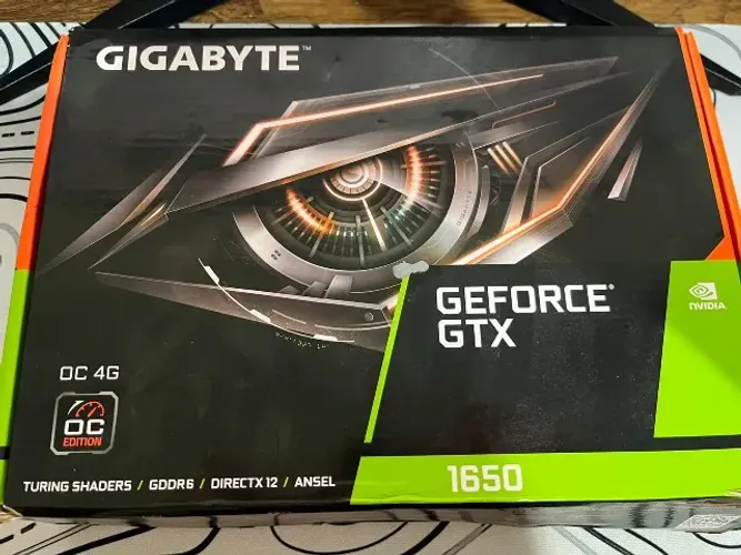 GTX 1650 OC 4Gb Gigabyte (com caixa)