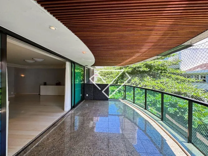 Apartamento com 4 dormitórios à venda, 209 m² por R$ 5.300.000,00 - Leblon - Rio de Janeir