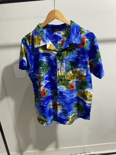 camisa maoli estampa de praia tamanho m