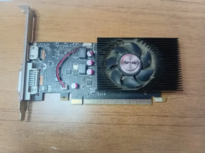 Placa de Video GT 1030 Nvidia GDDR5