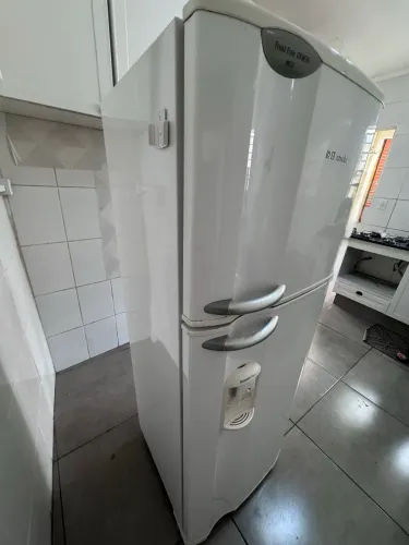 Venda-se geladeira Electrolux