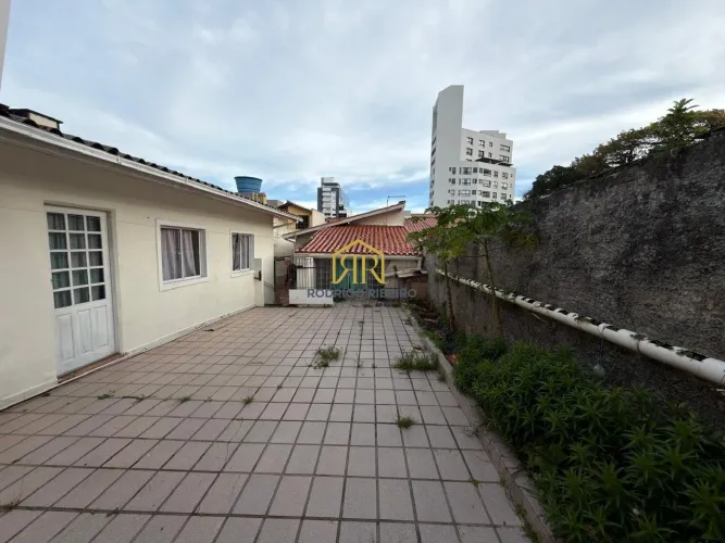 More no melhor bairro de Floripa - SACO DOS LIMÔES