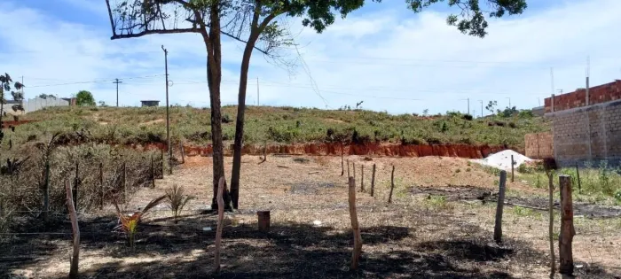 Terrenos em Arembepe