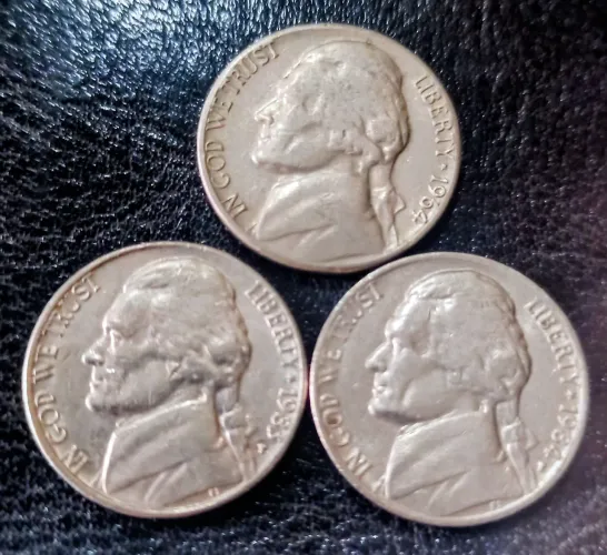 14 Moedas Americanas 5 cents