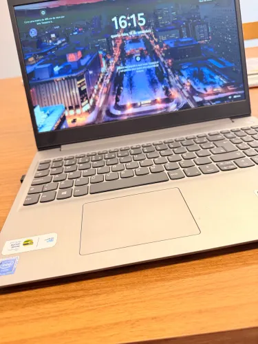 Notebook Lenovo IdeaPad 3i ? 4GB RAM | 128GB SSD