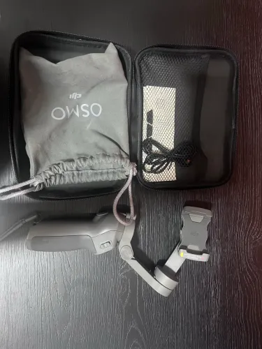 DJI Osmo Mobile 3 completo com case original