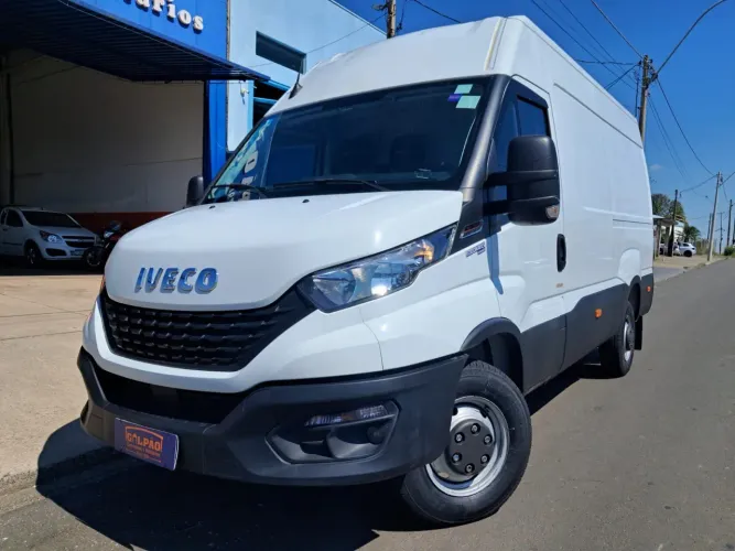 Iveco Daily 55C17 3.0 170cv Diesel Mec. 2024