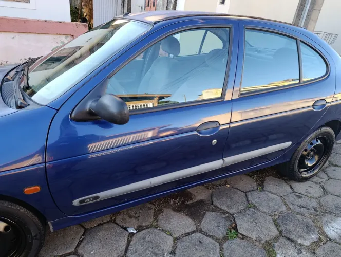 Renault Megane Sedan Rt/alize 1.6 16V 2000