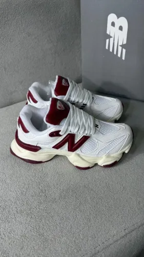 Tênis New Balance 9060 Sintético 