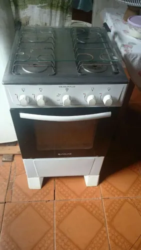 Fogão e centrífuga