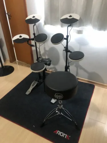 Bateria Eletrônica Roland TD4KP