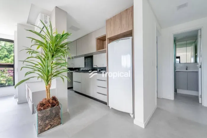 Apartamento com 1 dormitório para alugar, 48 m² por R$ 3.680,00/mês - Velha - Blumenau/SC