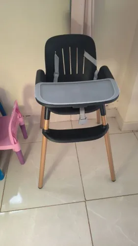 Vendo cardeira de alimentação 