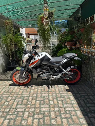 KTM DUKE 200 ABS 2019 