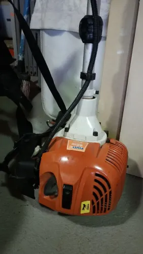 Roçadeira a gasolina