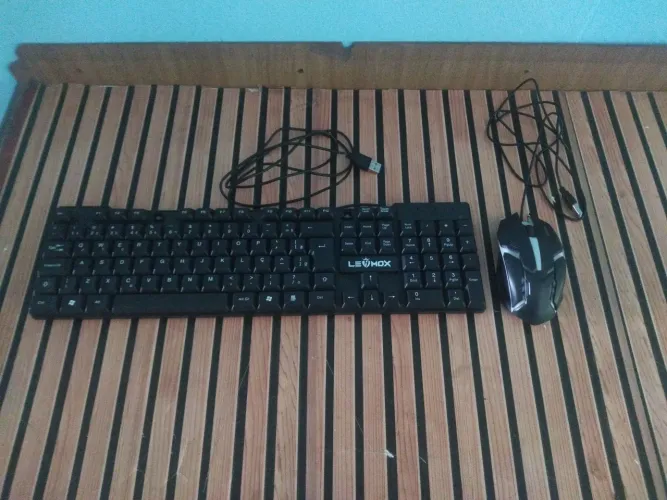 Teclado e mouse