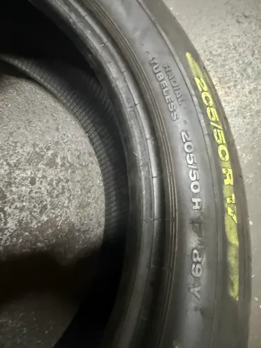 Pneu runflat 205/50 ARO 17