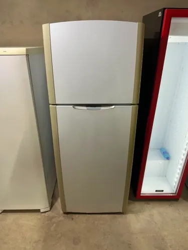 Geladeira GE frostfree 440 litros