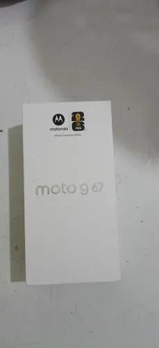 Vendo um celular Motorola g67 completo