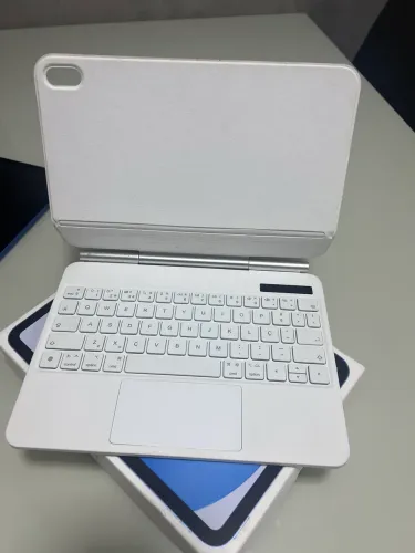 iPad 11