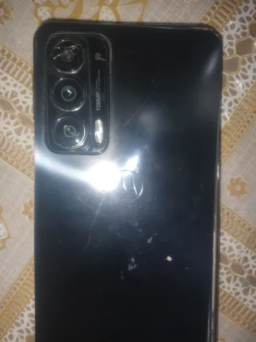 Motorola Edge 20 Ém curto .não liga