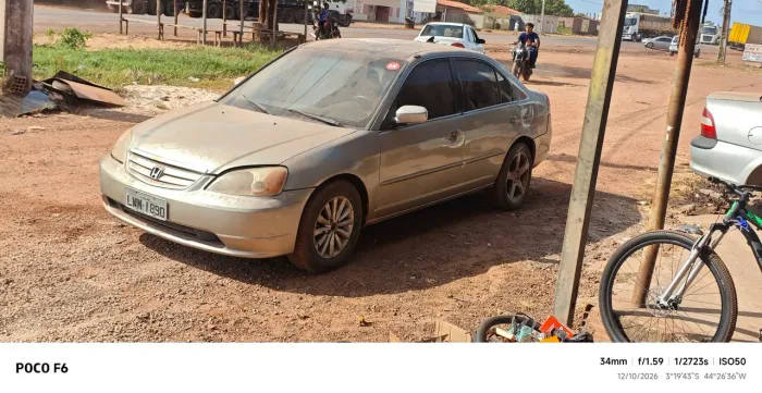 Honda Civic Sedan LX 1.7 16V 115cv Mec. 4P 2001
