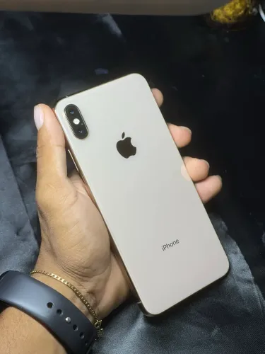 IPHONE XS MAX