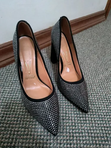scarpin vizzano preto strass 38