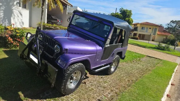 Willys Overland Jeep 2.6 12V Gasolina 2P 1976
