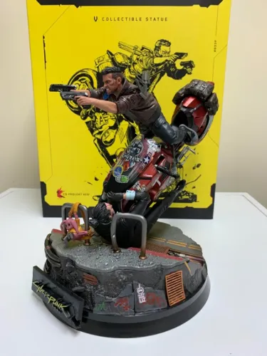 Cyberpunk 2077 V Estátua