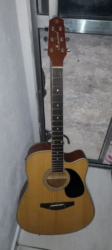 Vendo violão elétrico reculado semi novo