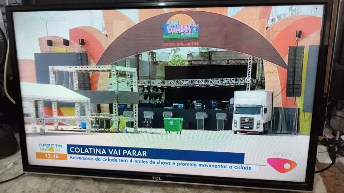 Vendo televisão 32 polegadas TCL