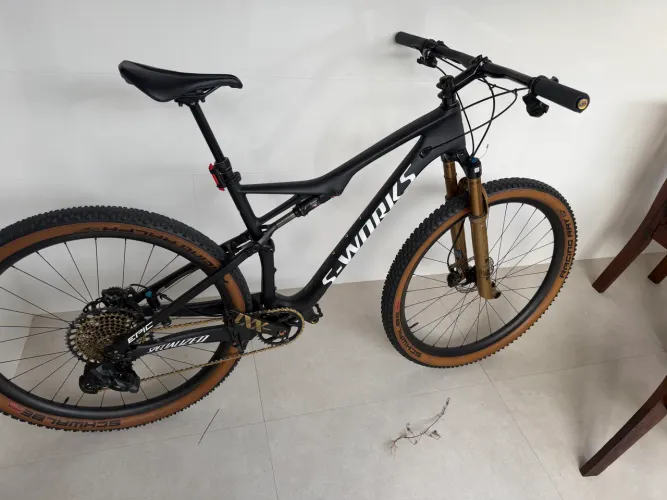 Vende-se ?Specialized Epic *Quadro carbono Tamanho L?