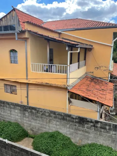 Vendo casas no Gameleira próximo à estação do metrô linha 2 Barreiro 